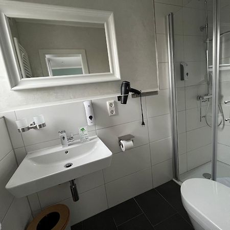 Hemfurth-Edersee Hotel Pension Haus Talblick Edersee מראה חיצוני תמונה